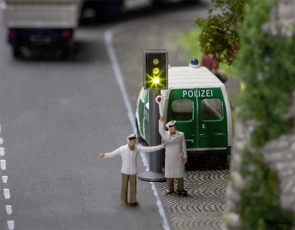 162060 Faller 2 LED-Ampeln Mit Elektronik 1 162060 Faller 2 LED-Ampeln Mit Elektronik