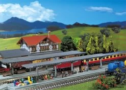 222126 Faller 2 Bahnsteige