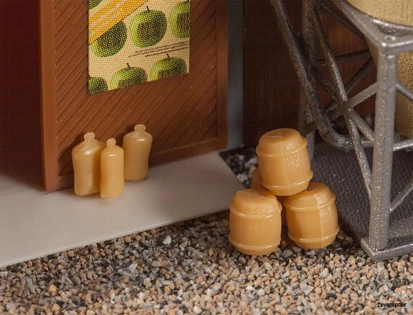 272907 Faller 20 Fässer Und 36 Säcke 1 272907 Faller 20 Fässer Und 36 Säcke