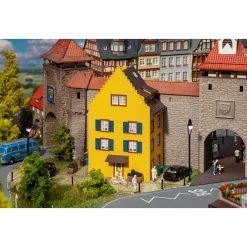 Faller Hoekwoning Stadje -130709