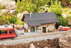 330861 Faller Pola-G Bahnhof Lavin